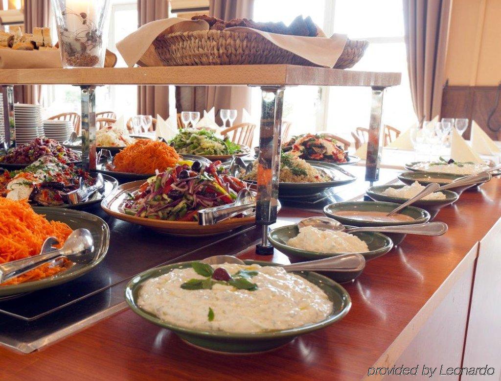 Best Western Hotel Jaegersro Малмьо Ресторант снимка